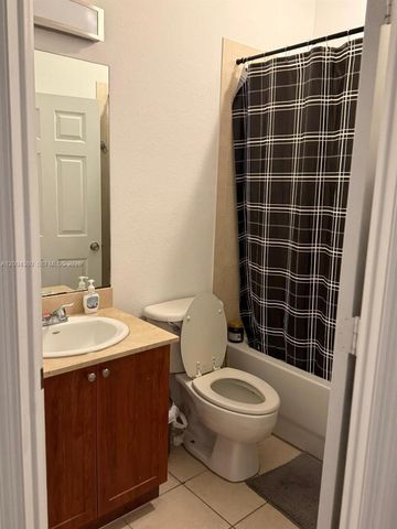 8999 NW 107th Ct 210-1, Doral, FL 33178