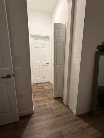 8999 NW 107th Ct 210-1, Doral, FL 33178