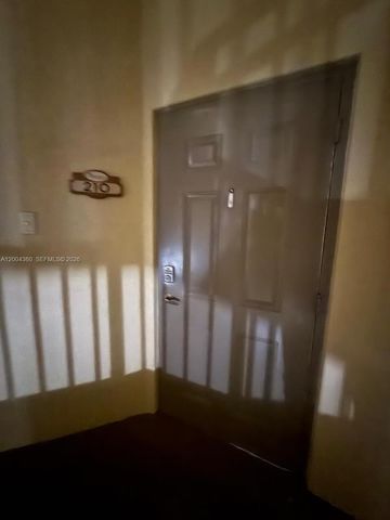 8999 NW 107th Ct 210-1, Doral, FL 33178