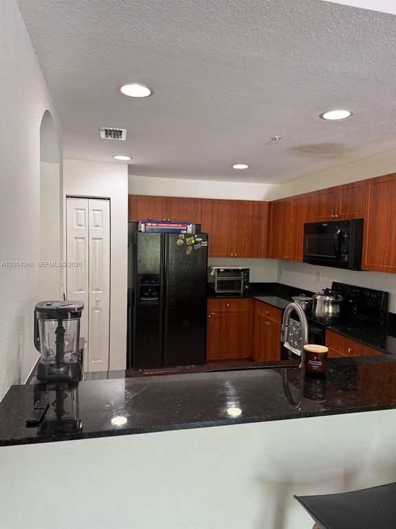 8999 NW 107th Ct 210-1, Doral, FL 33178