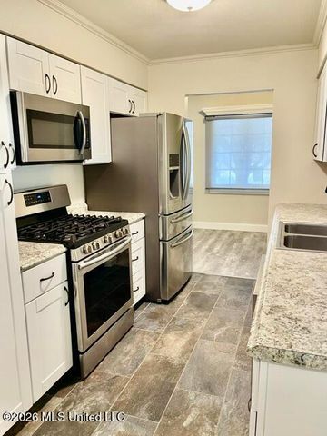 38 31st Street, Gulfport, MS 39507