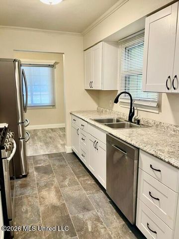 38 31st Street, Gulfport, MS 39507