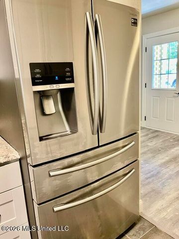 38 31st Street, Gulfport, MS 39507