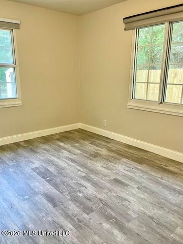 38 31st Street, Gulfport, MS 39507