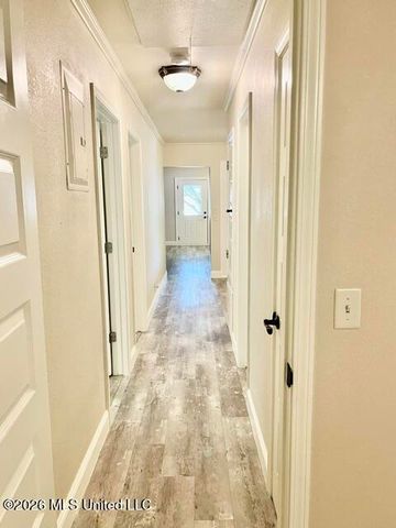 38 31st Street, Gulfport, MS 39507