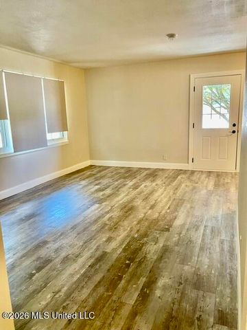 38 31st Street, Gulfport, MS 39507