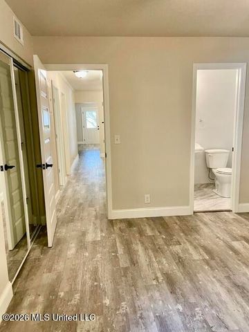 38 31st Street, Gulfport, MS 39507