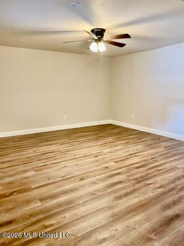 38 31st Street, Gulfport, MS 39507