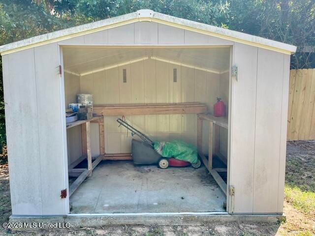 38 31st Street, Gulfport, MS 39507
