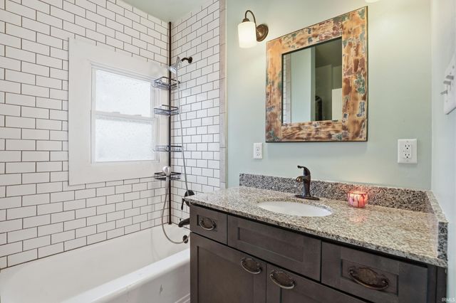 6810 E Elzey Street, Fort Wayne, IN 46809