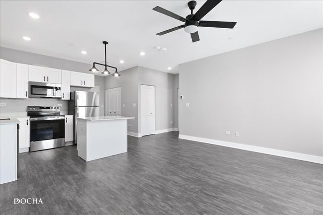 1001 Ritter Street 1109, North Aurora, IL 60542