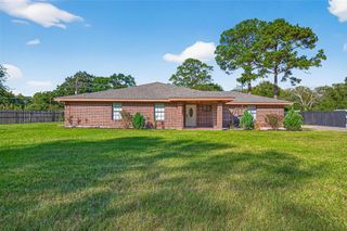 11507 Oak Valley Drive, Houston, TX 77065