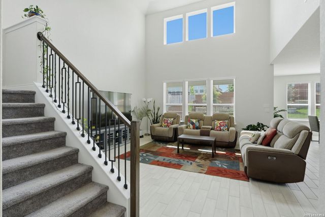 2115 Knippa, San Antonio, TX 78253