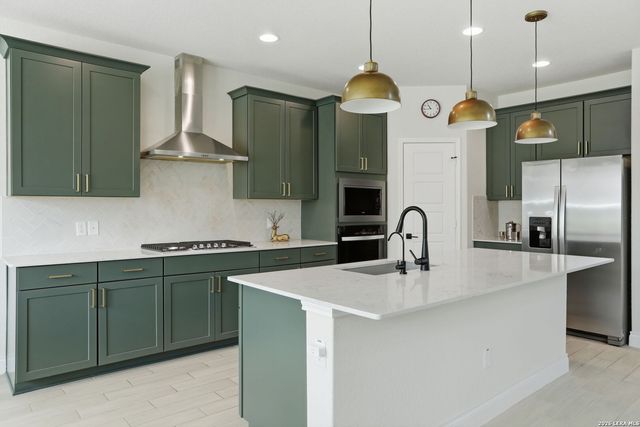 2115 Knippa, San Antonio, TX 78253