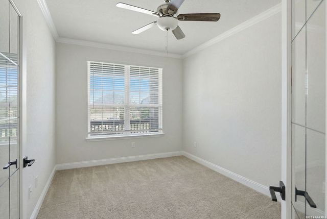2115 Knippa, San Antonio, TX 78253