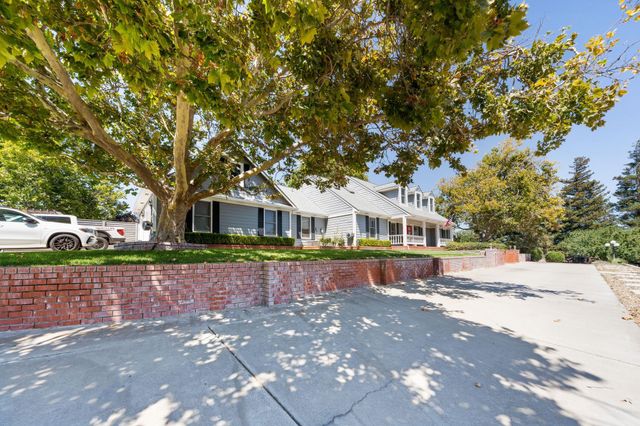 51 Cunha Ct, Oakley, CA 94561