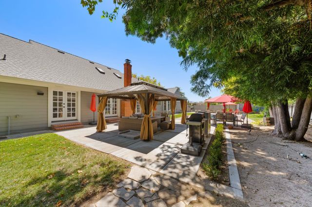 51 Cunha Ct, Oakley, CA 94561