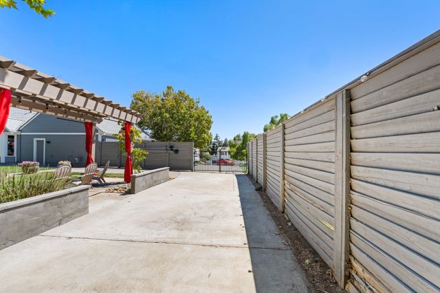 51 Cunha Ct, Oakley, CA 94561