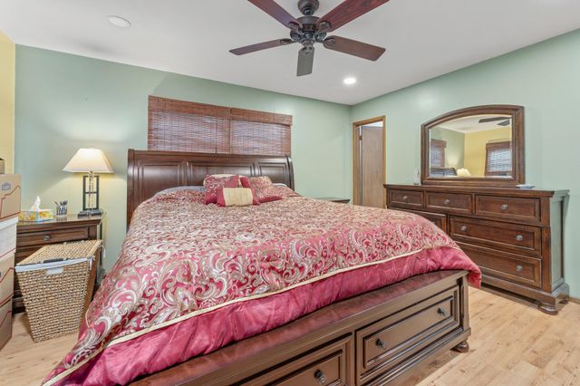 427 N Pamela Ave, Wichita, KS 67212