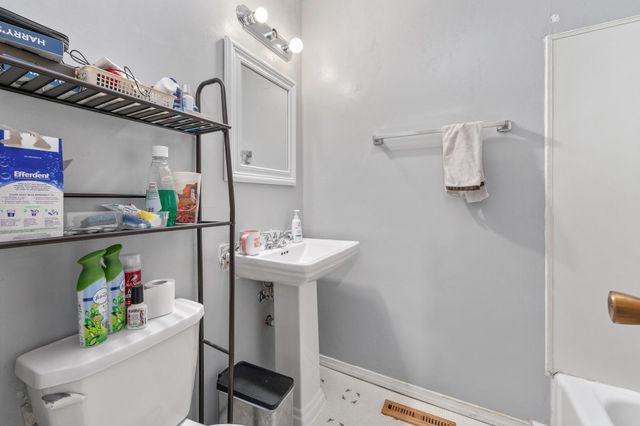 427 N Pamela Ave, Wichita, KS 67212