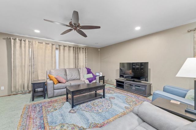 427 N Pamela Ave, Wichita, KS 67212