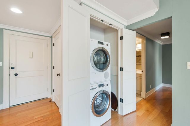 4200 West End Ave Apt 402, Nashville, TN 37205