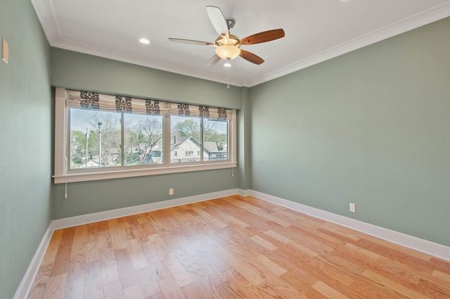 4200 West End Ave Apt 402, Nashville, TN 37205