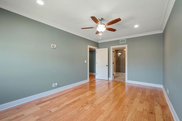 4200 West End Ave Apt 402, Nashville, TN 37205