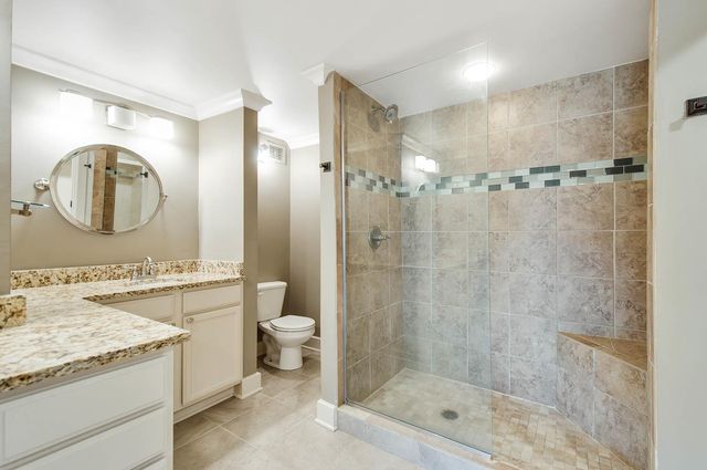 4200 West End Ave Apt 402, Nashville, TN 37205