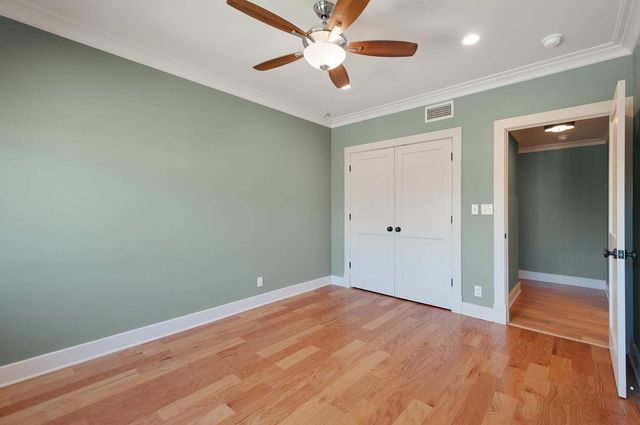 4200 West End Ave Apt 402, Nashville, TN 37205