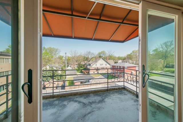 4200 West End Ave Apt 402, Nashville, TN 37205