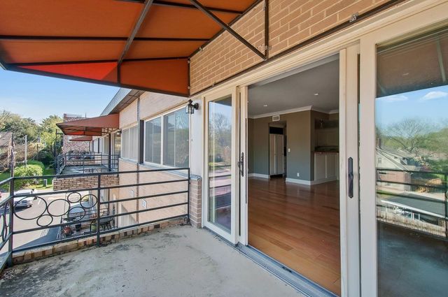 4200 West End Ave Apt 402, Nashville, TN 37205