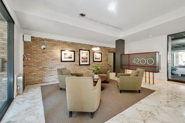 4200 West End Ave Apt 402, Nashville, TN 37205