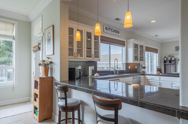 17403 Avenida Los Altos, Salinas, CA 93907