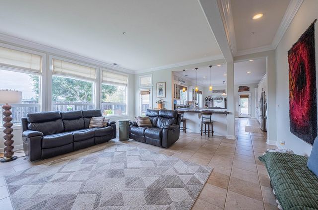 17403 Avenida Los Altos, Salinas, CA 93907