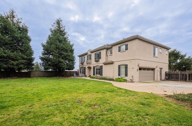 17403 Avenida Los Altos, Salinas, CA 93907