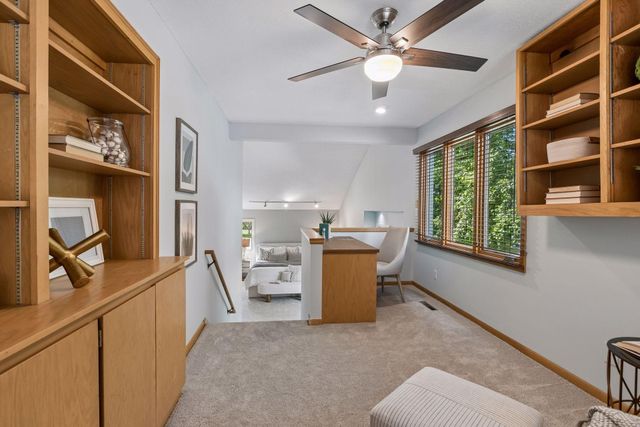1728 Trail Road, Mendota Heights, MN 55118