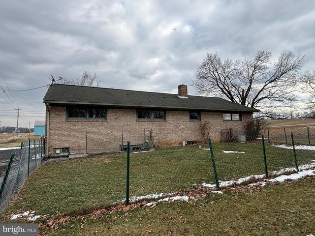 1899 STATE ROUTE 72 N, Lebanon, PA 17046