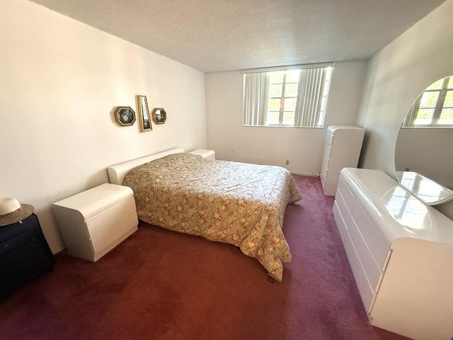 3050 Holiday Springs Boulevard 111, Margate, FL 33063