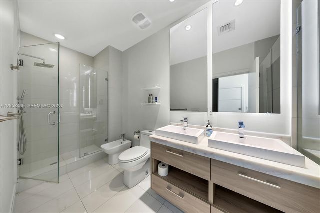 1300 S Miami Ave PH5210, Miami, FL 33130