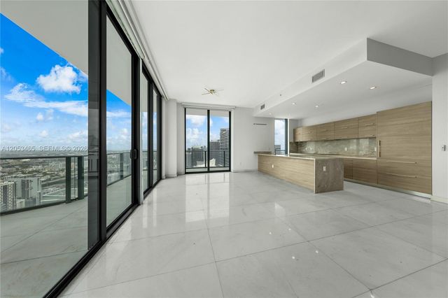 1300 S Miami Ave PH5210, Miami, FL 33130