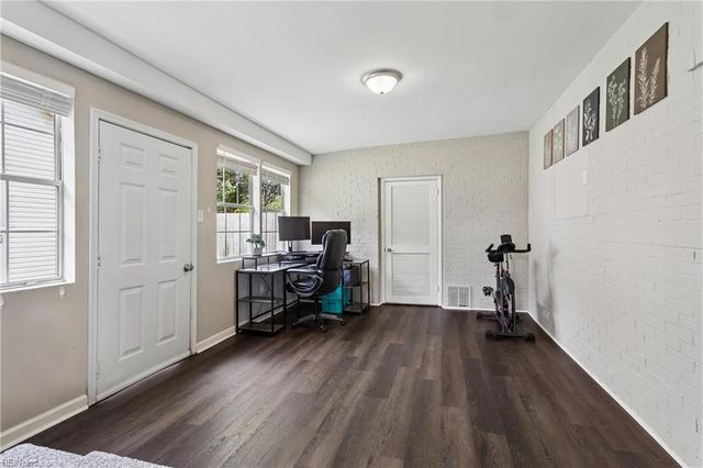 328 Velva DR, Chesapeake, VA 23325