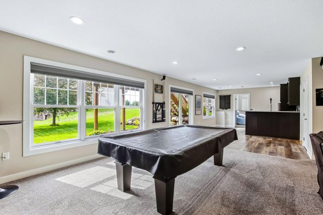 5725 103rd Avenue N, Brooklyn Park, MN 55443