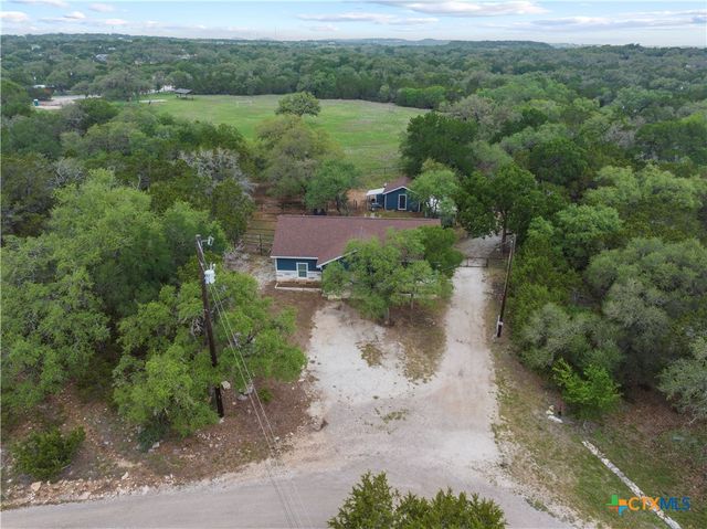 351 Line Camp Loop, Spring Branch, TX 78070