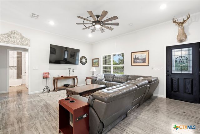 351 Line Camp Loop, Spring Branch, TX 78070