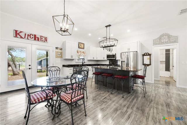 351 Line Camp Loop, Spring Branch, TX 78070