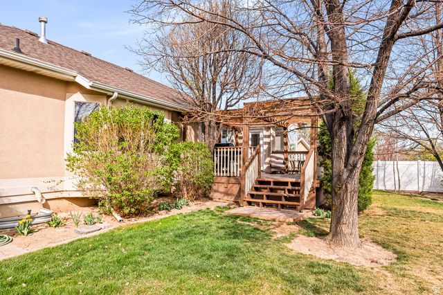58 E WILDHORSE RD, Saratoga Springs, UT 84045