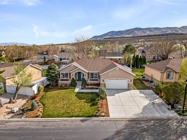 58 E WILDHORSE RD, Saratoga Springs, UT 84045