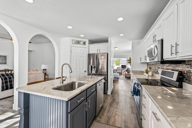 58 E WILDHORSE RD, Saratoga Springs, UT 84045