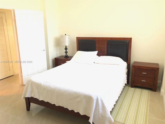 3001 S Ocean Drive 229, Hollywood, FL 33019